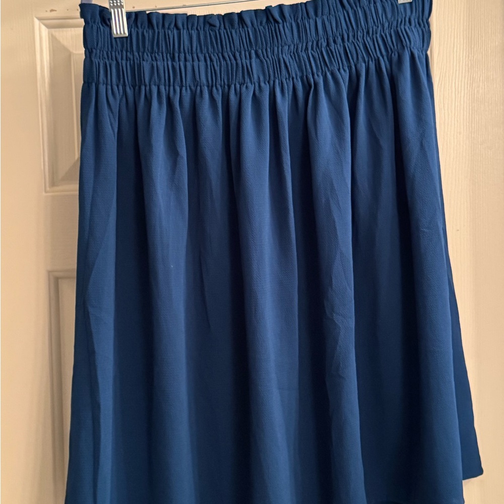 EUC Lularoe Sophia Ruffled Smocked Skirt